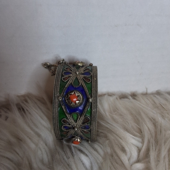 Vintage Asian Influence Enamel  Bracelet with Blue and Green Accents - Picture 5 of 8